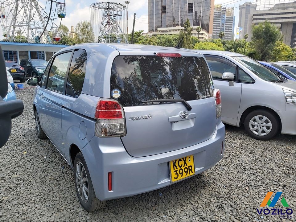 Toyota Spade VOZILO Kenya
