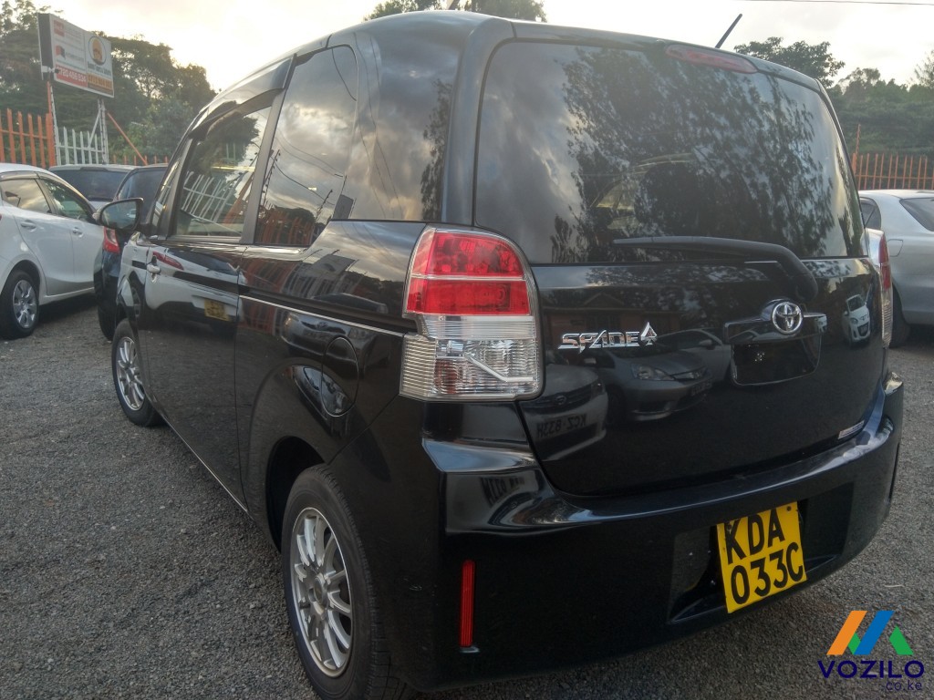 Toyota spade 2018